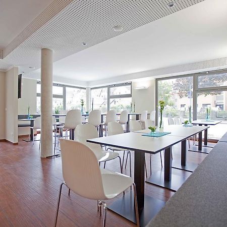 Sebcity Hotel Эльванген Экстерьер фото