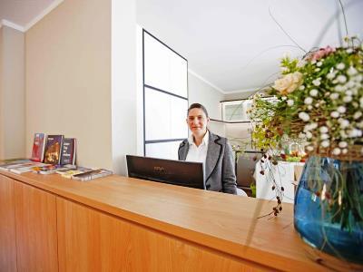 Sebcity Hotel Эльванген Экстерьер фото